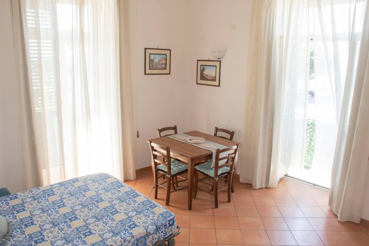 Villa Uno Sguardo Sul Mare à Maiori Extérieur photo